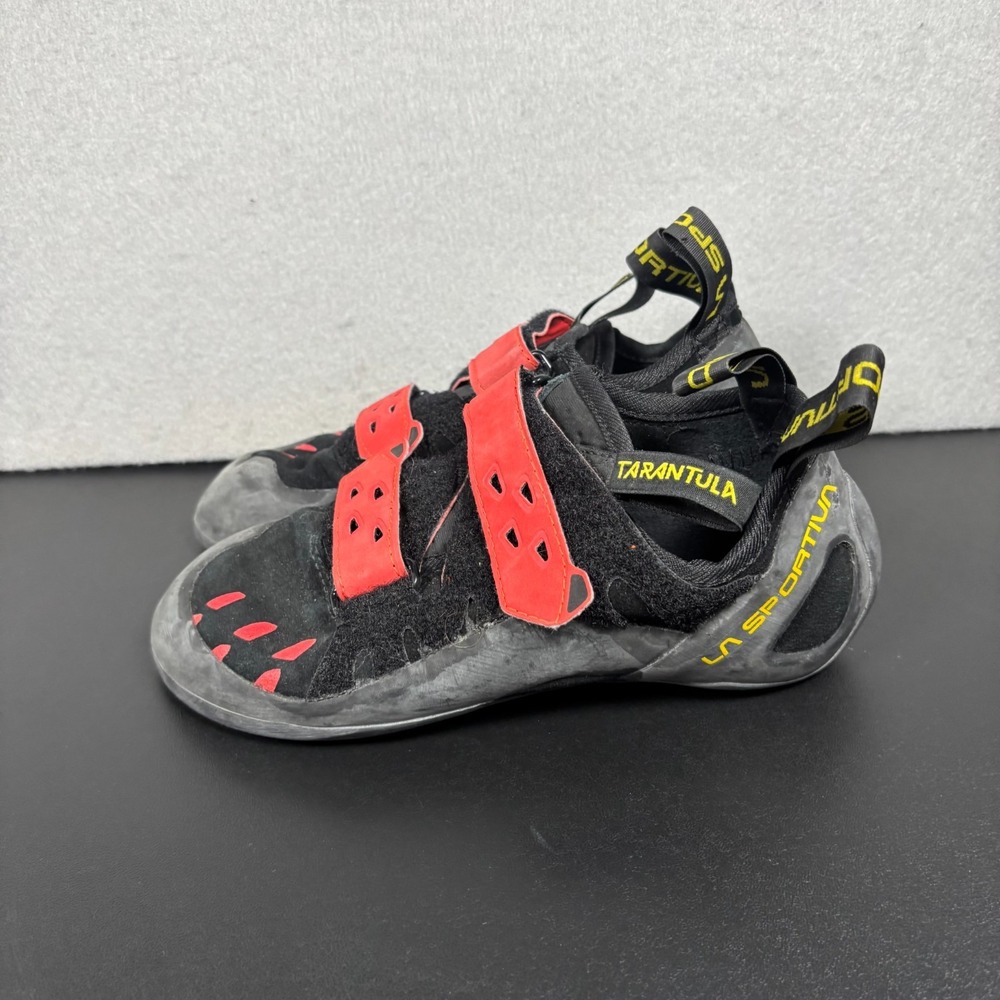 La Sportiva Tarantula Rock Climbing Shoes Mens Sz 37/5 Black Red Leather Upper